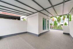 Phillips Avenue (D19), Terrace #565897231